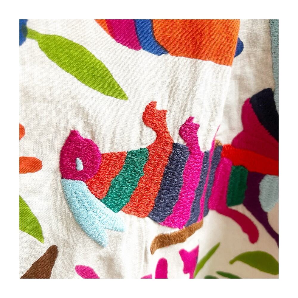 Vanessa Virginia Anthropologie Folk Art Dress Embroidered Floral Animals Size 0 - Picture 6 of 16